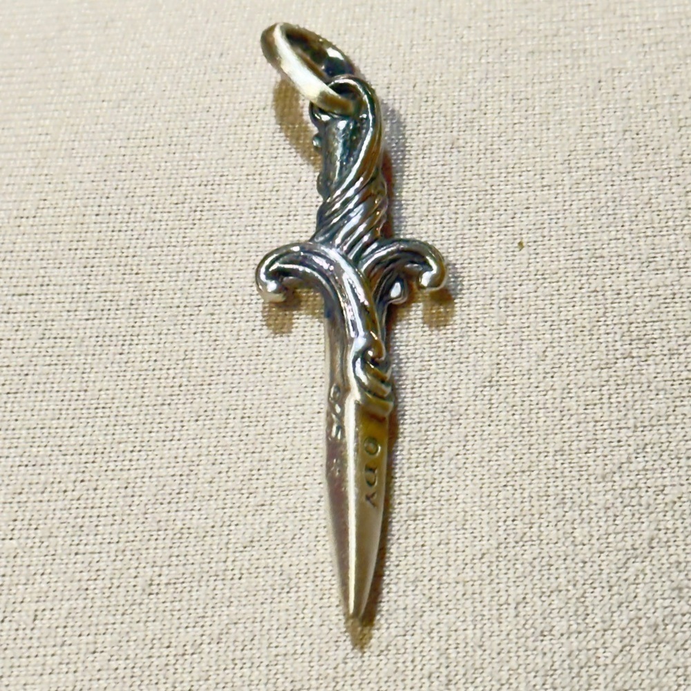 David Yurman Sterling Silver Dagger Pendent - Picture 1 of 6